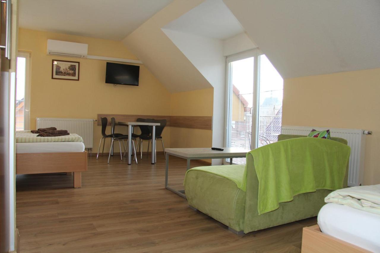 Apartmany Hujer Bojnice Extérieur photo